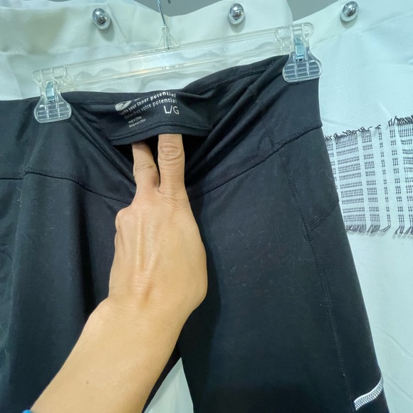 Running pants - Picture 6 of 7